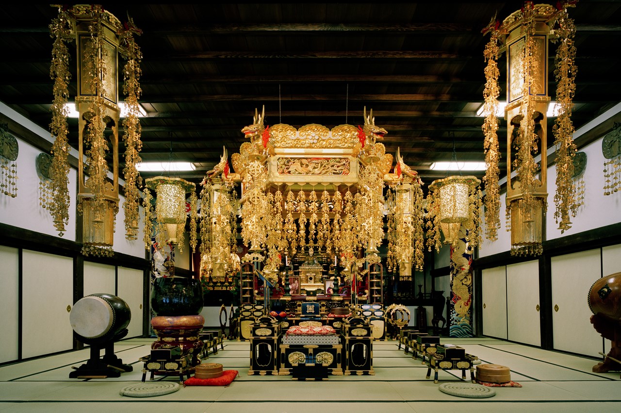 写真：重要文化財國前寺本堂